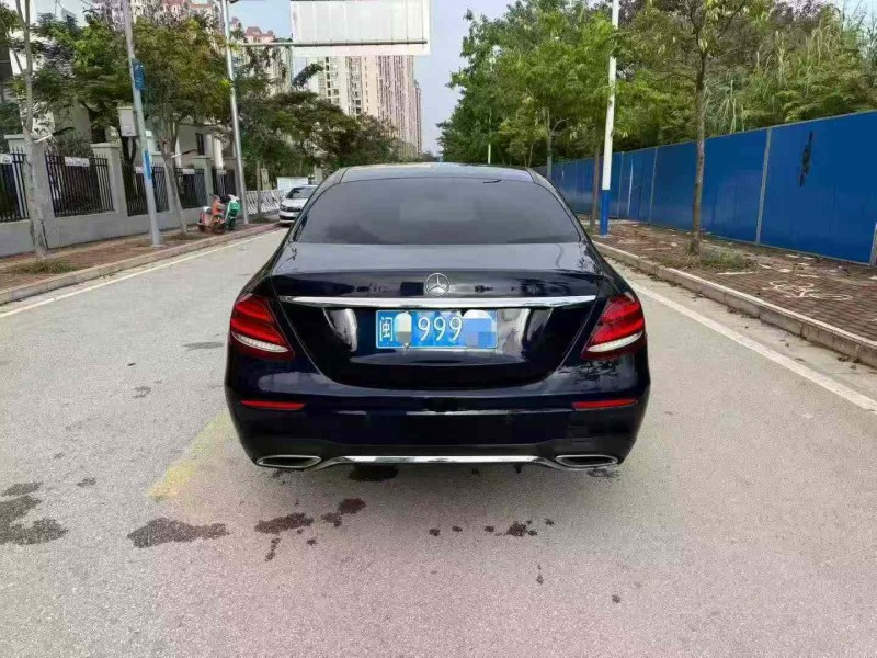 南宁18年奔驰E9
