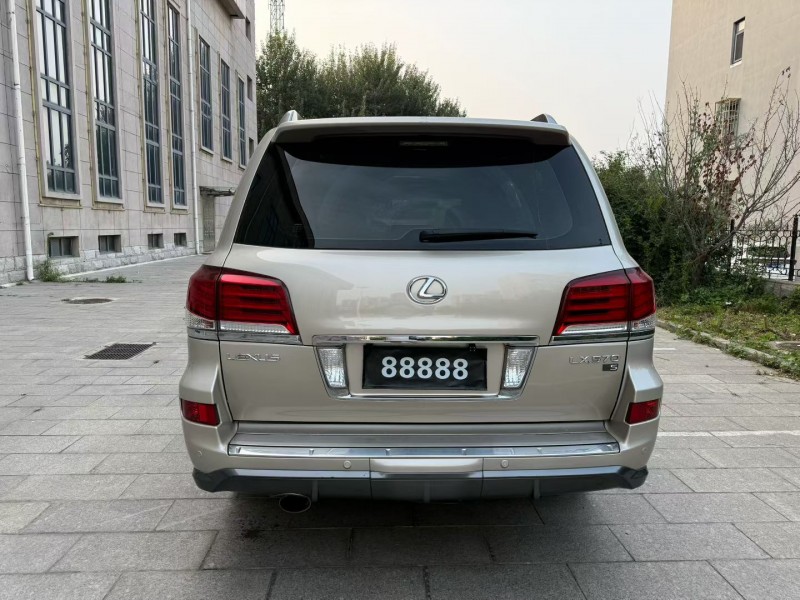 唐山15年雷克萨斯LX9