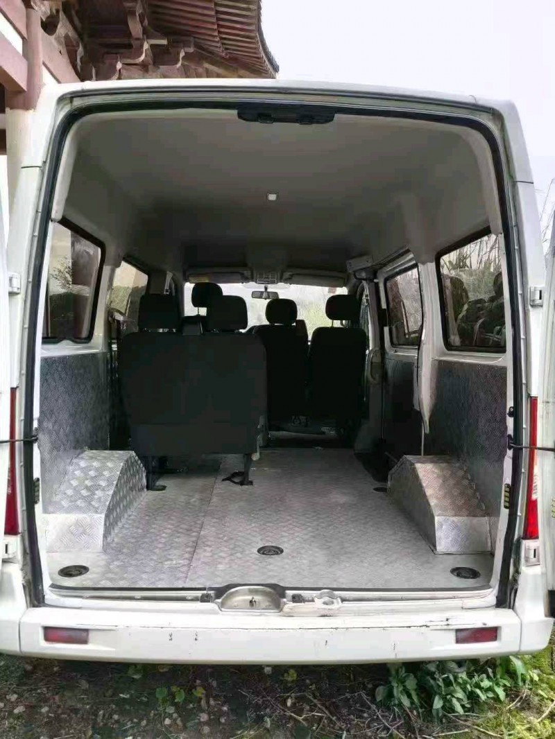 嘉兴21年大通V804