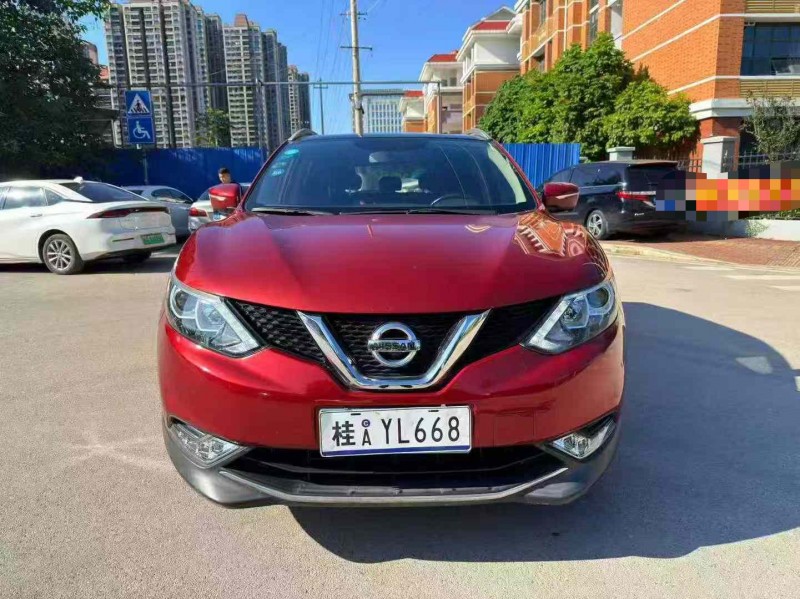 南宁16年日产逍客1