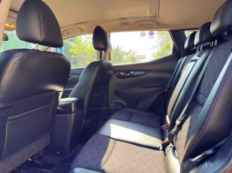 南宁16年日产逍客6