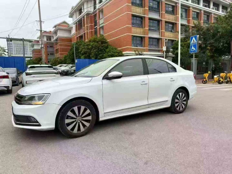 南宁19年大众速腾3