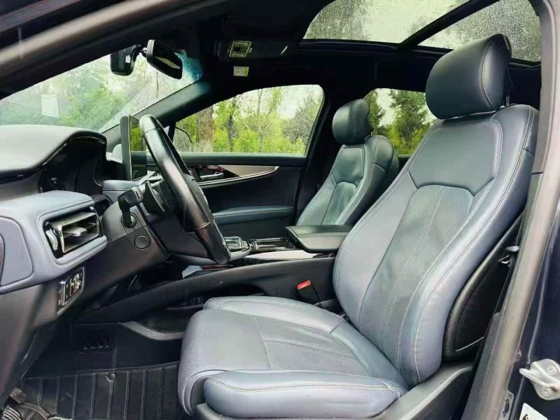 东营21年林肯航海家5