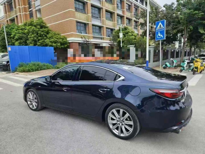 南宁20年马自达阿特兹8