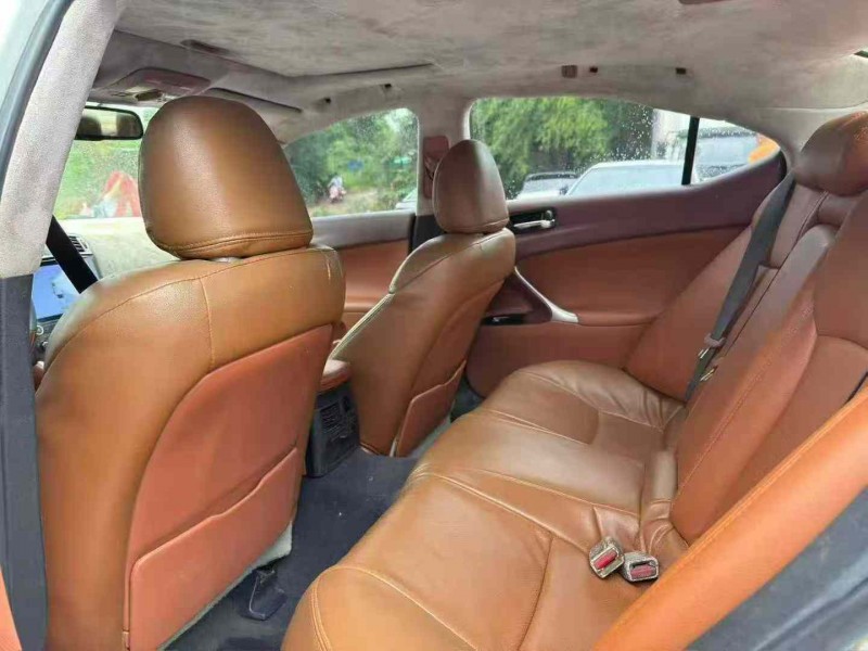 南宁07年雷克萨斯IS6