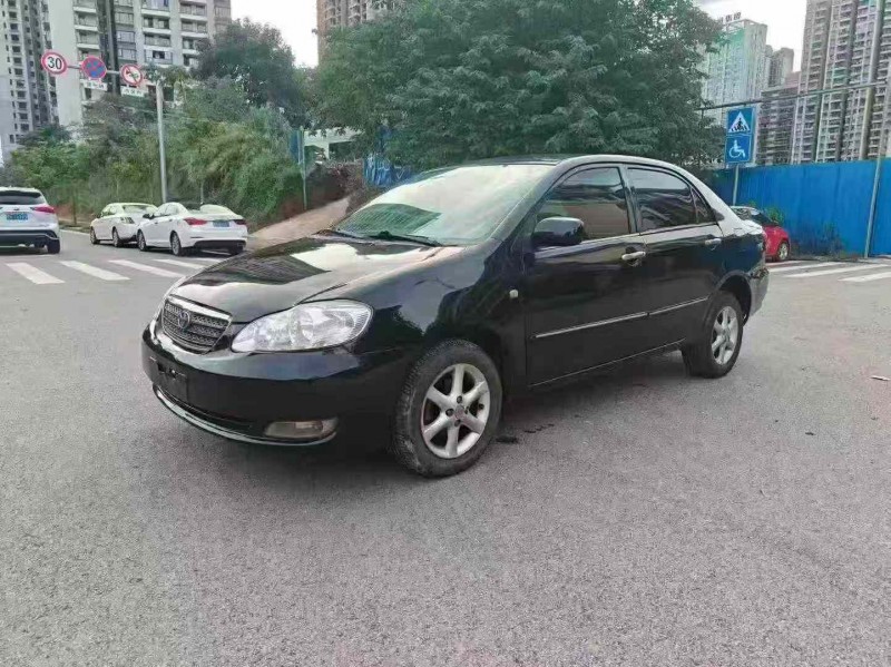 南宁04年丰田花冠3