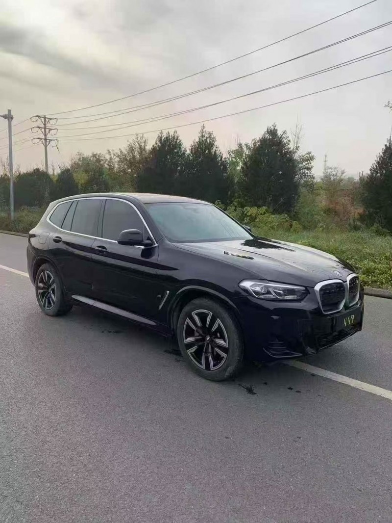 邯郸24年宝马IX33