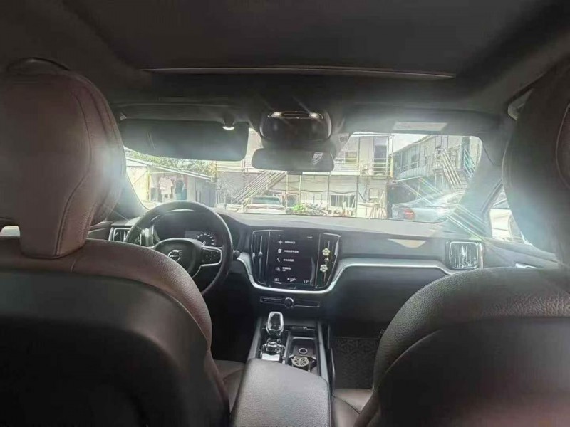 张家界22年沃尔沃S60L6