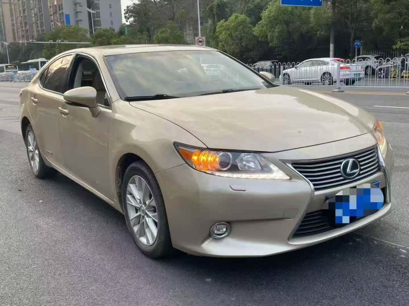 衡阳14年雷克萨斯ES2