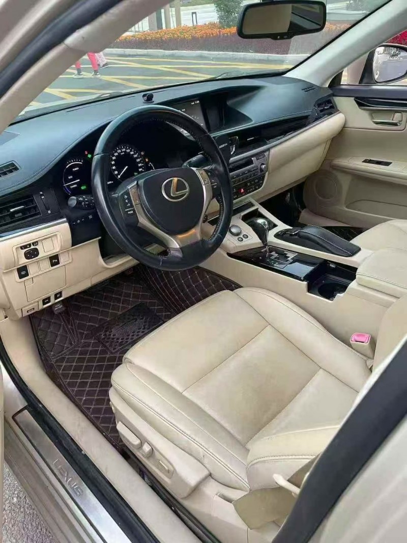 衡阳14年雷克萨斯ES6