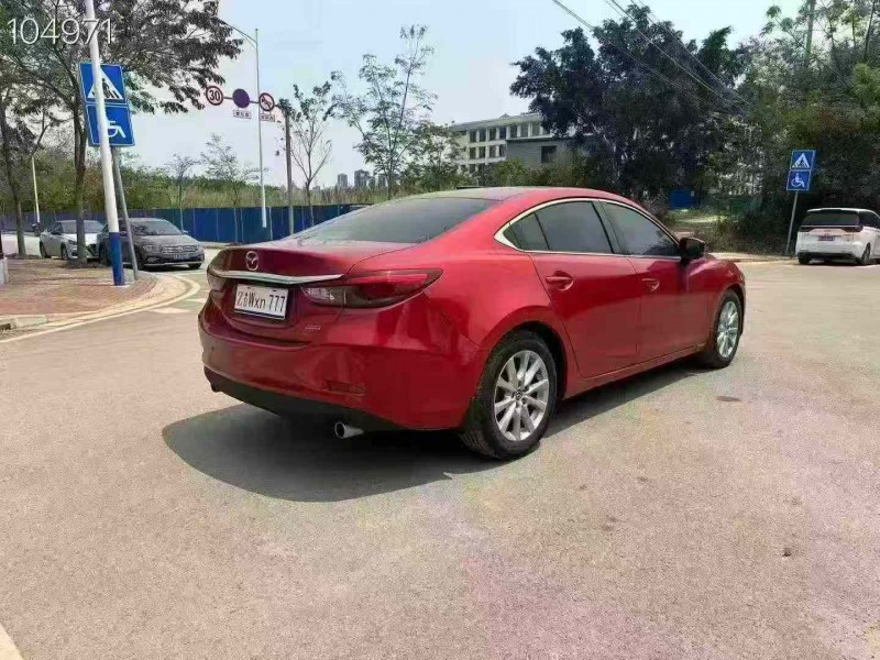 南宁18年马自达阿特兹8