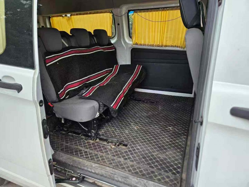 南宁17年福特全顺6