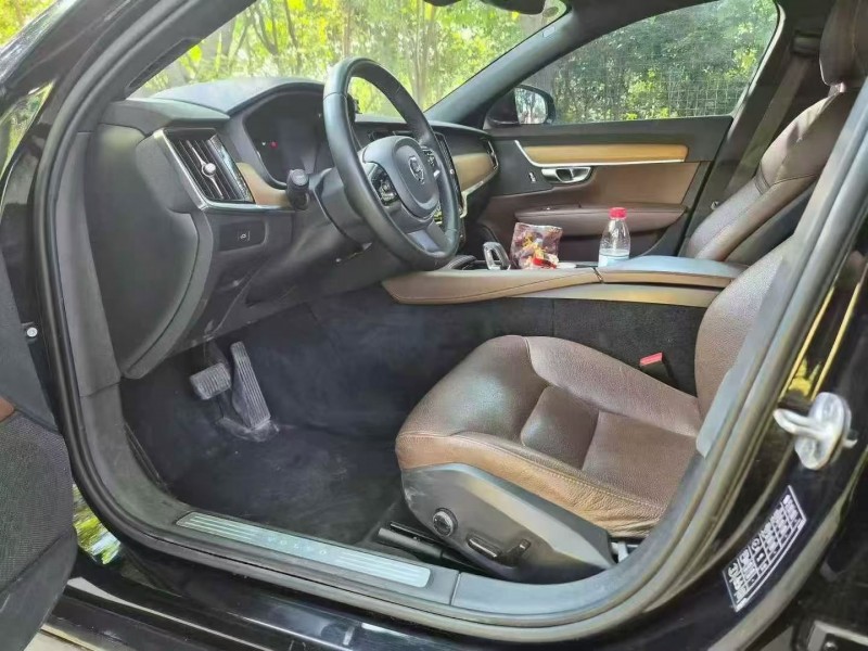 平顶山22年沃尔沃S906