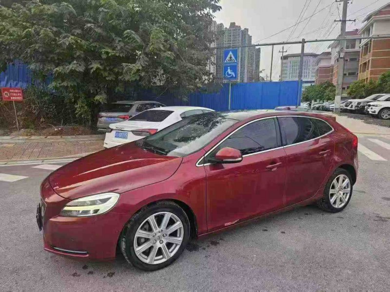 南宁18年沃尔沃V402