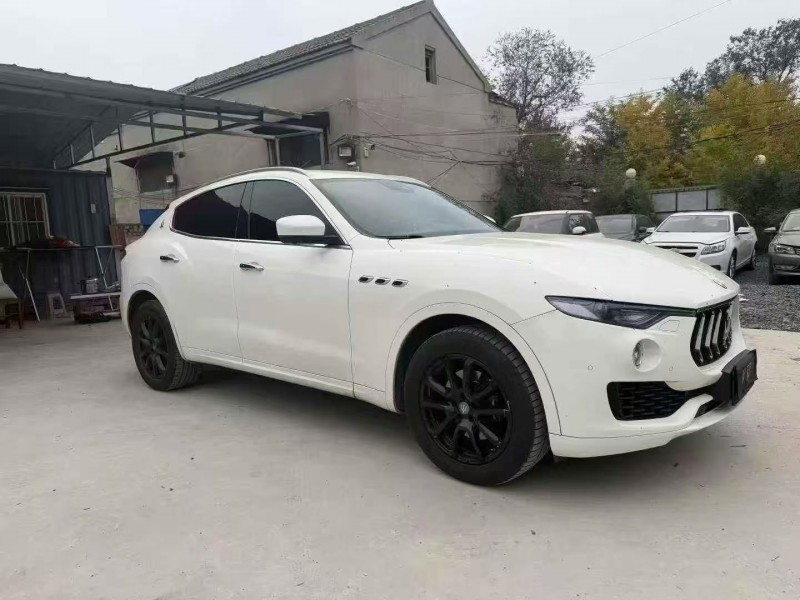 淄博19年玛莎拉蒂Levante3