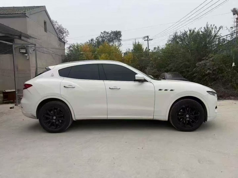 淄博19年玛莎拉蒂Levante7