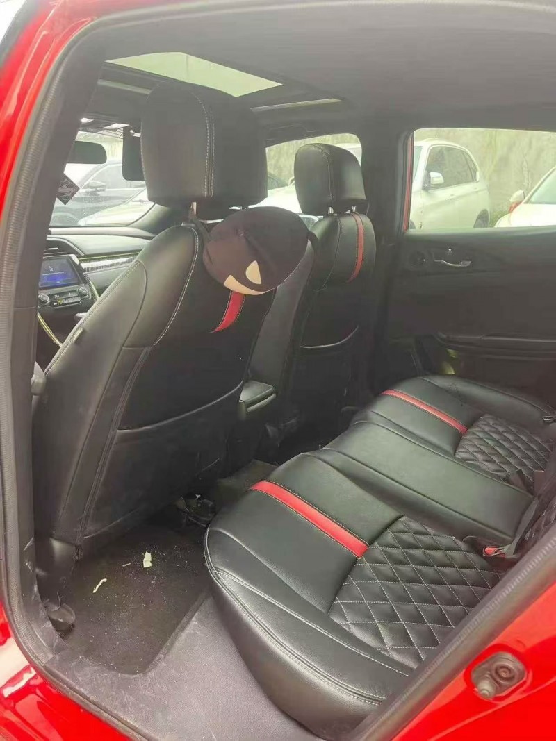 常德22年本田思域4