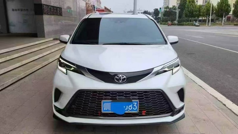 邯郸24年丰田格瑞维亚1