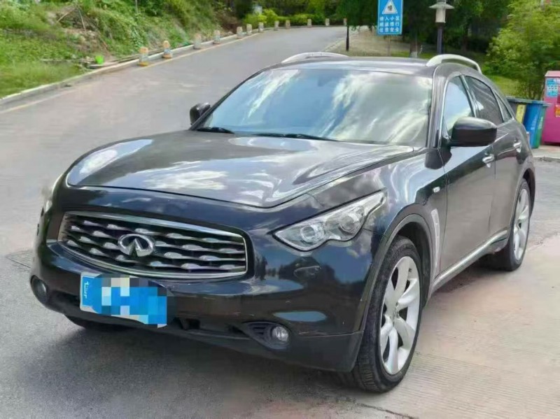 泉州09年英菲尼迪FX353