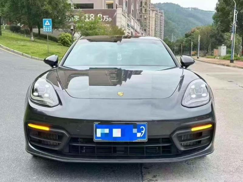 莆田22年保时捷帕拉梅拉1