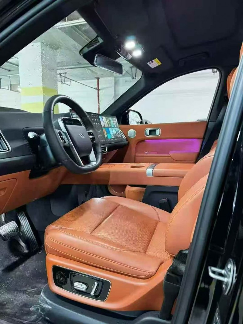 成都24年理想L95