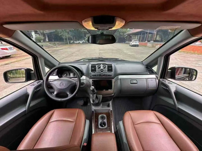 莆田13年奔驰威霆6