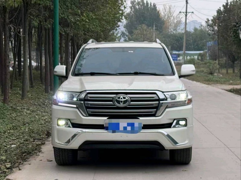 郑州19年丰田兰德酷路泽1