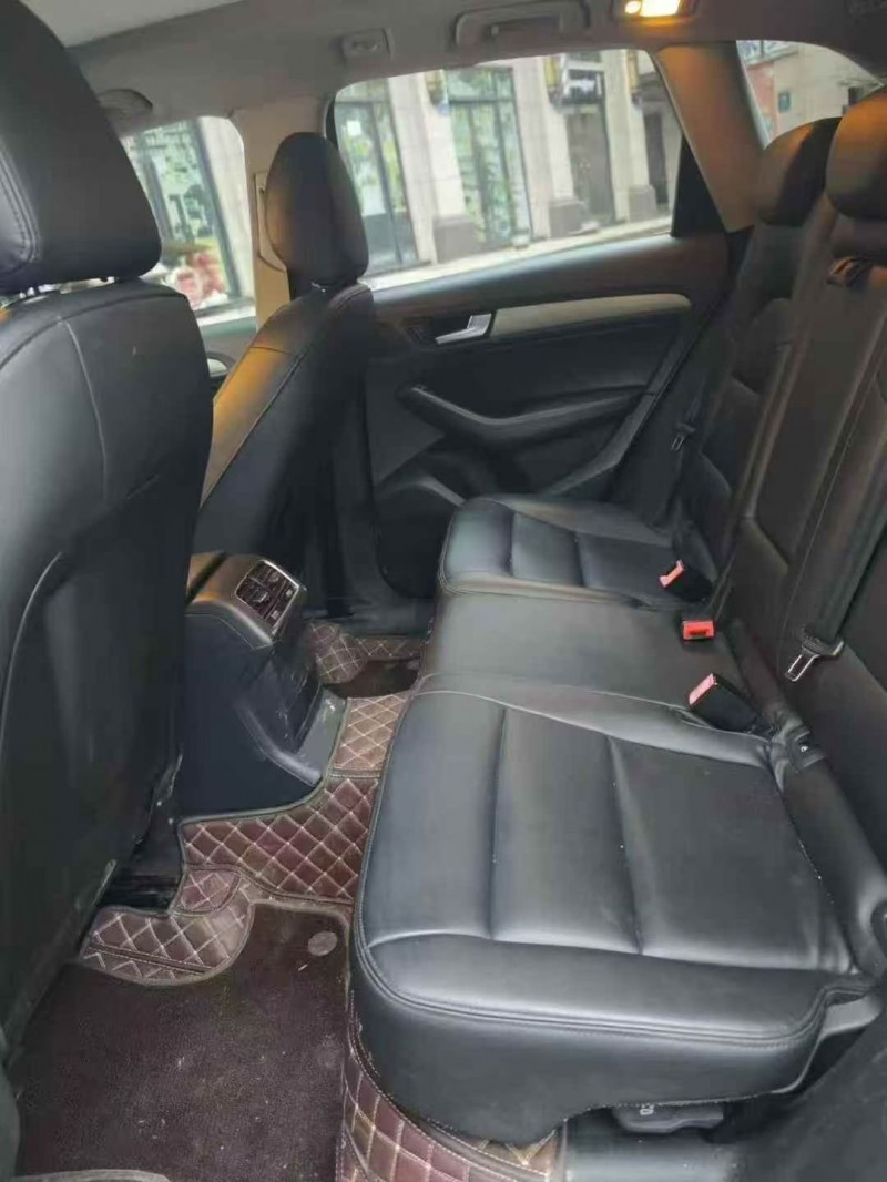 重庆14年奥迪Q56