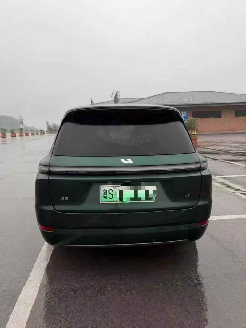 重庆23年理想L99