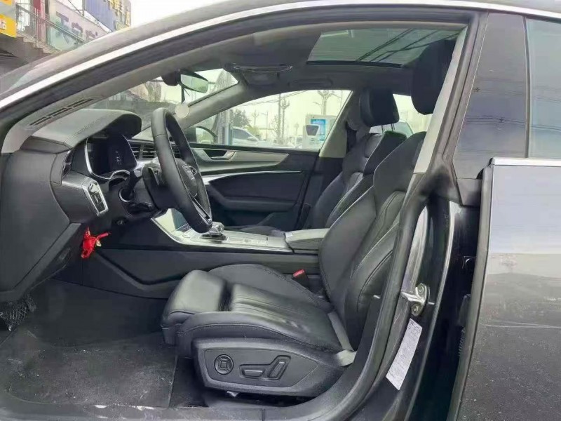 重庆23年奥迪A7L4