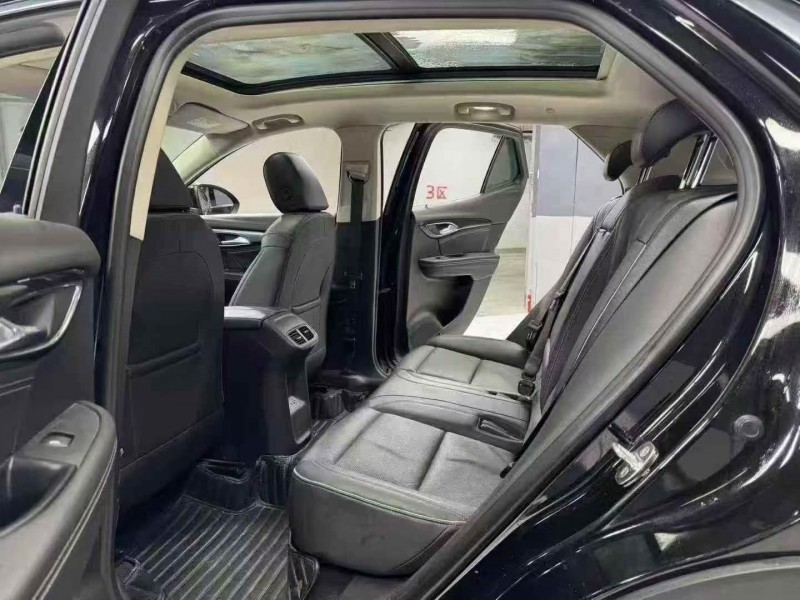 德阳23年别克昂科威3