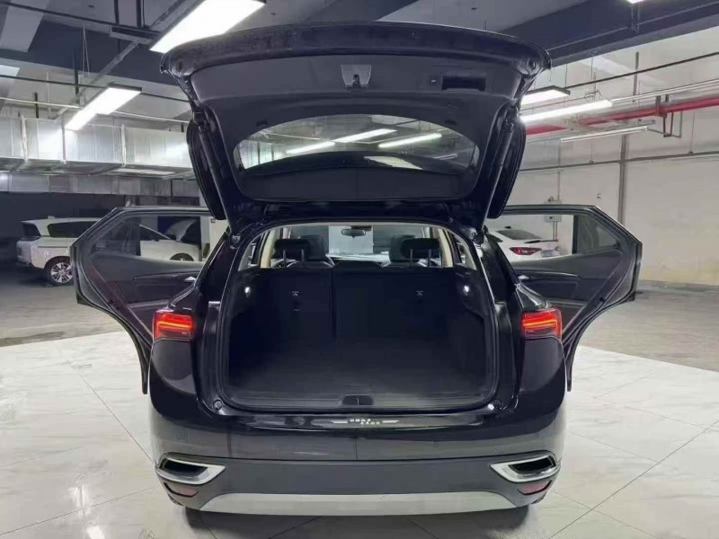 德阳23年别克昂科威8