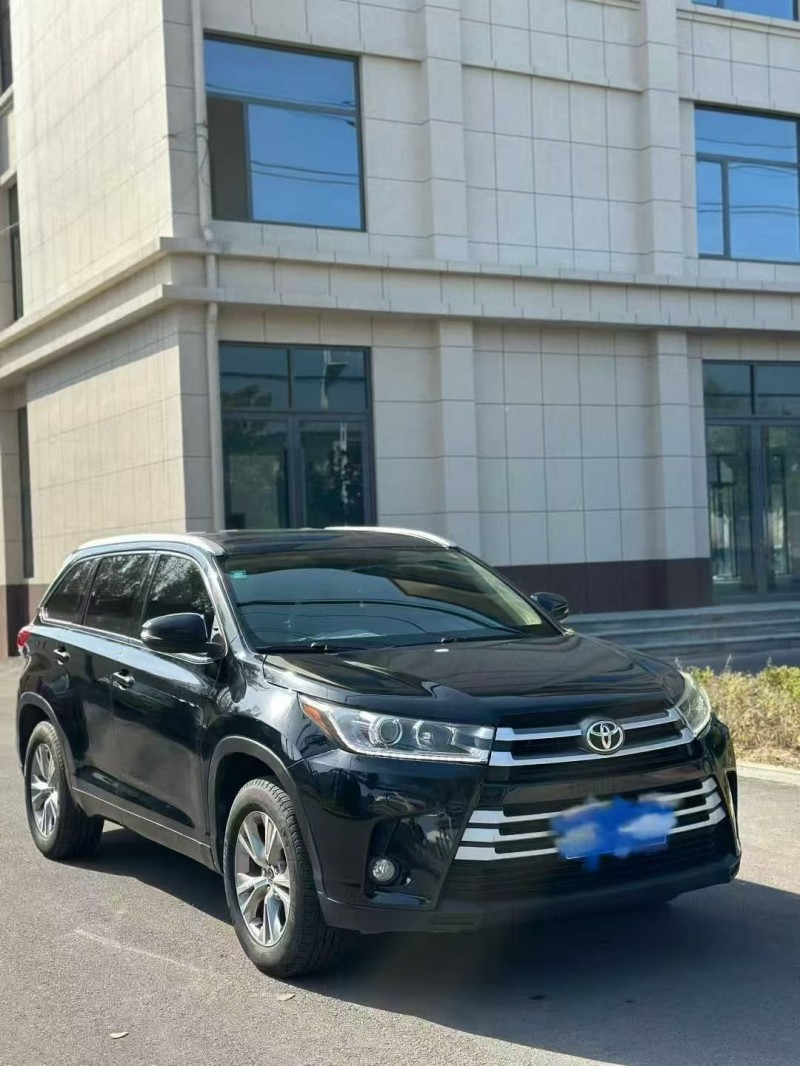 枣庄19年丰田汉兰达3