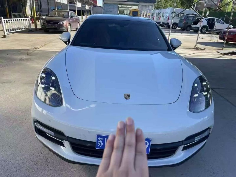 徐州18年保时捷帕拉梅拉1