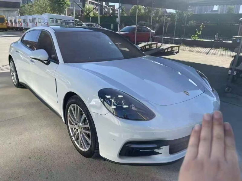 徐州18年保时捷帕拉梅拉2