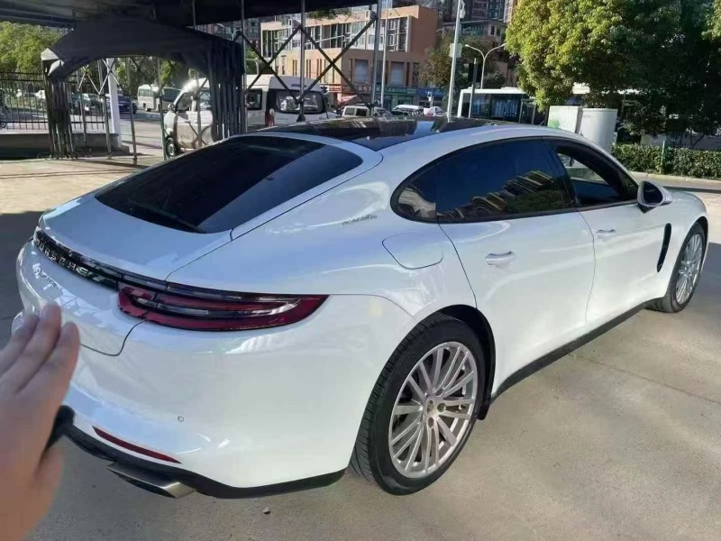 徐州18年保时捷帕拉梅拉8