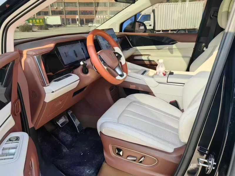 秦皇岛25年比亚迪夏4