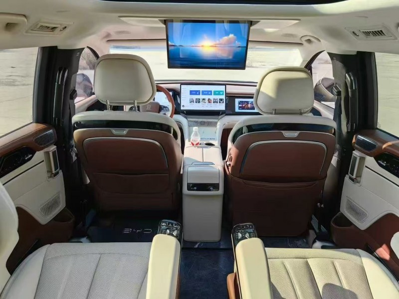 秦皇岛25年比亚迪夏6