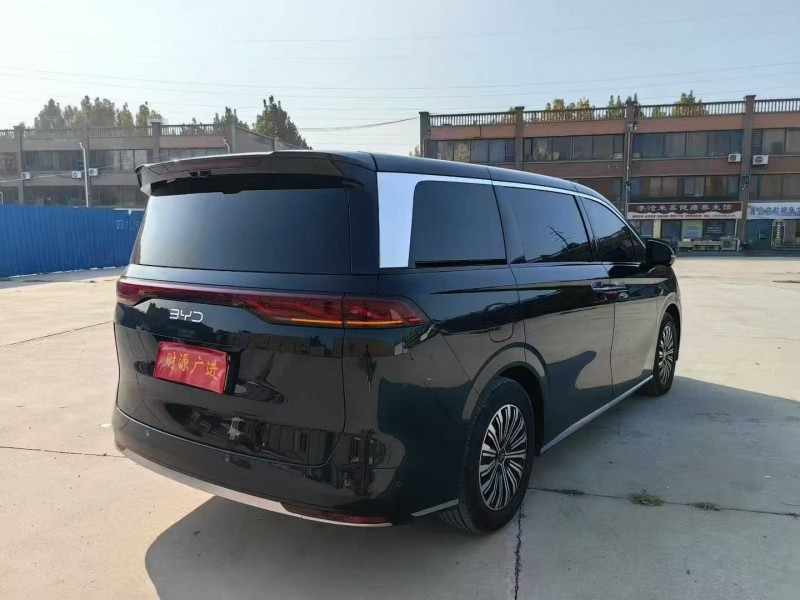 秦皇岛25年比亚迪夏8