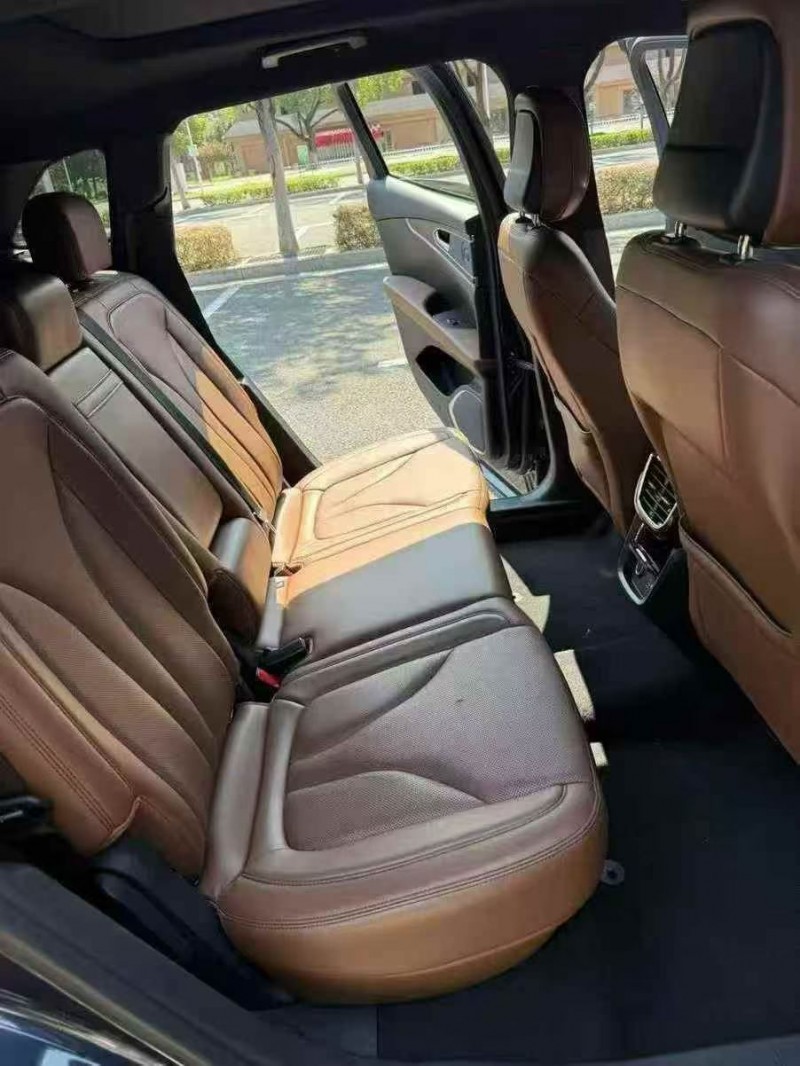 苏州21年林肯航海家4