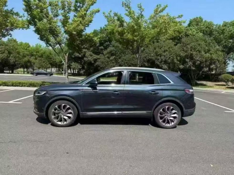 苏州21年林肯航海家7