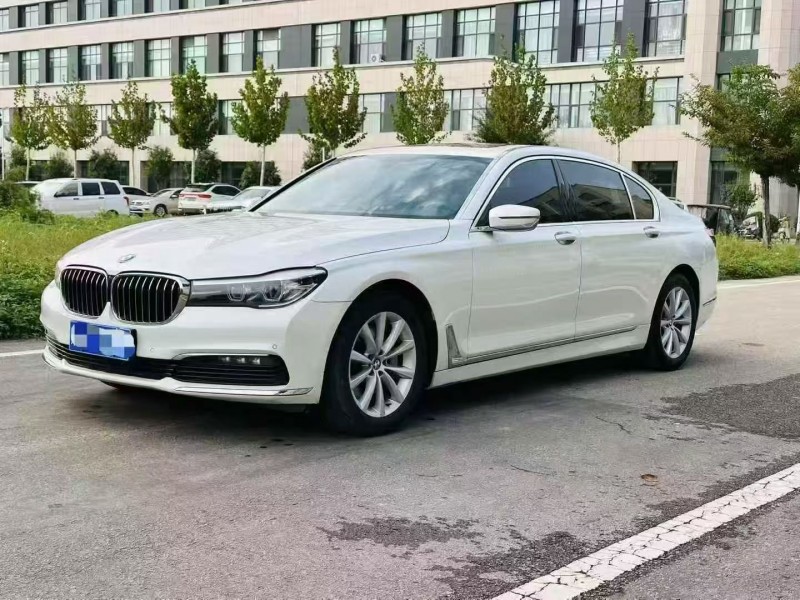 东营17年宝马7系3