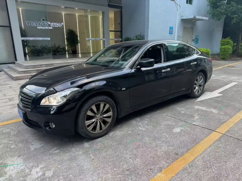 深圳14年英菲尼迪Q709