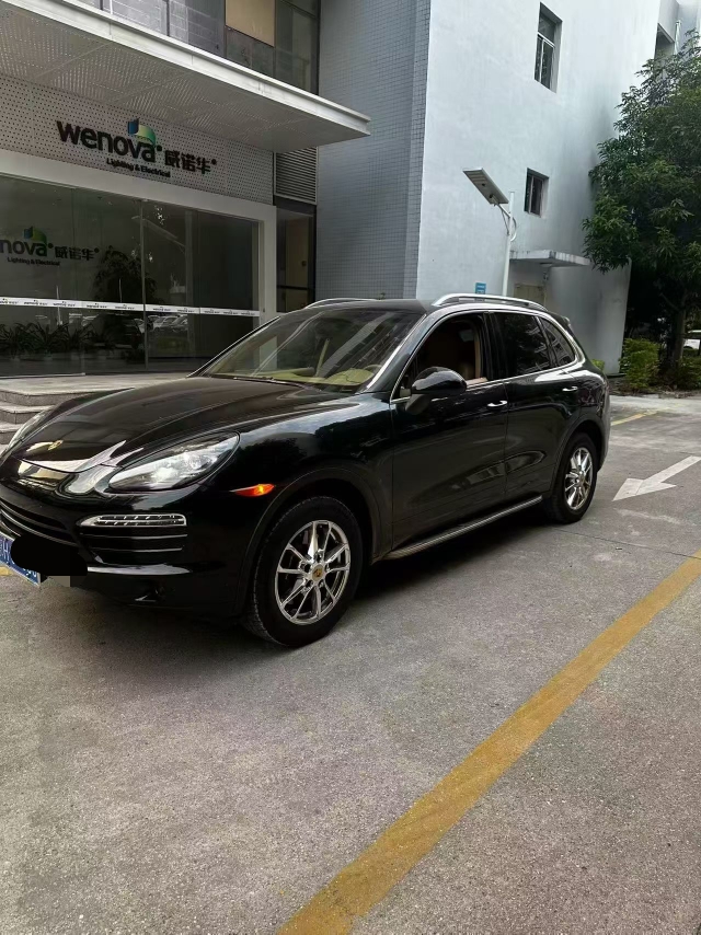 深圳14年保时捷卡宴2