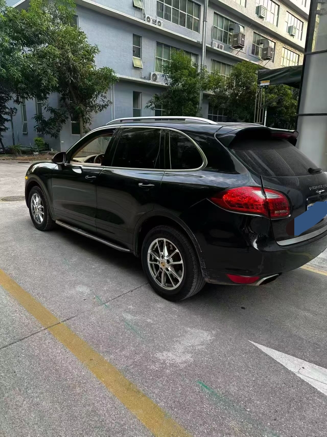 深圳14年保时捷卡宴5