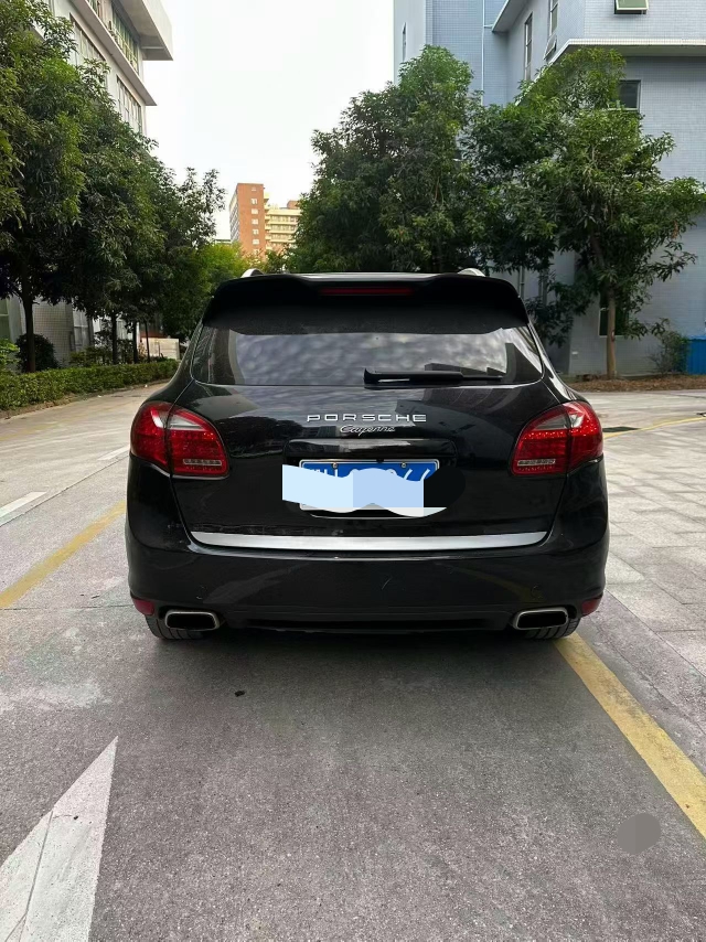 深圳14年保时捷卡宴7