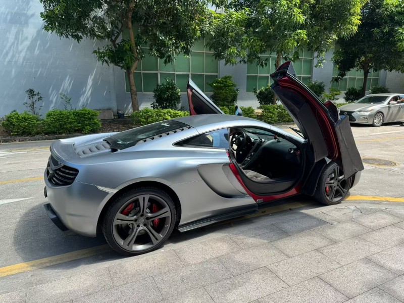 深圳15年迈凯伦12C6