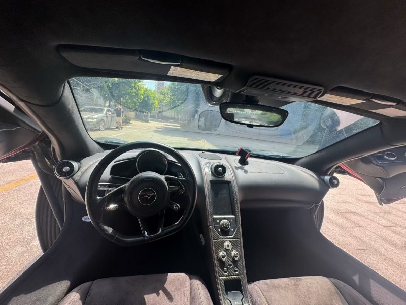 深圳15年迈凯伦12C8