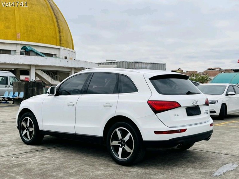 东莞16年奥迪Q57