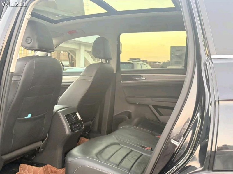 东莞18年大众途昂5